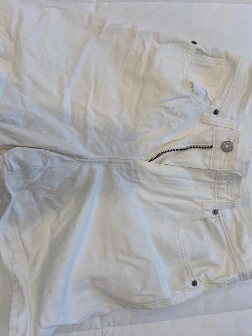 Uniqlo White Women's Denim Shorts - Classic High-Rise